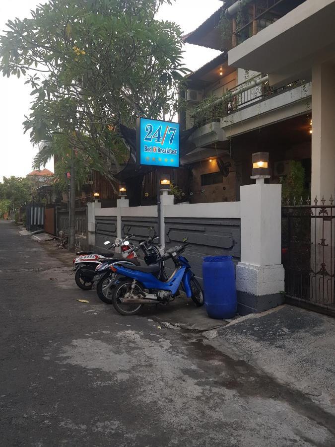 24/7 Bed & Breakfast Jimbaran  Exterior photo